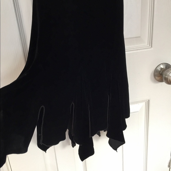 Velvet and sparkle sleeveless dress - Picture 3 of 3